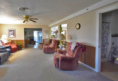 2110 E US 10 (13)