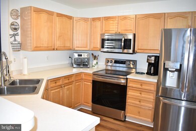 2504 Shelley Cir unit 1D, Frederick, MD 21702 - photo 3