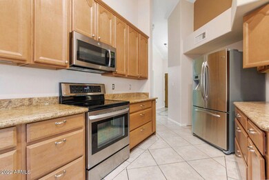 7421 S Kachina Dr, Tempe, AZ 85283 - photo 7