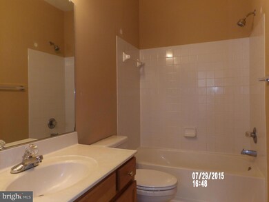 13101 Park Crescent Cir, Herndon, VA 20171 - photo 6
