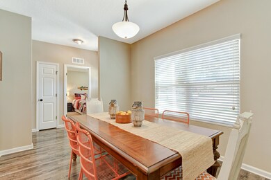 Jacksonville home staging by Rave (7)