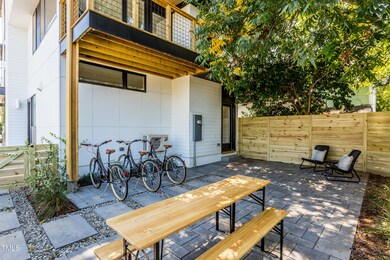 123 Idlewild Ave unit 301, Raleigh, NC 27601 - photo 3