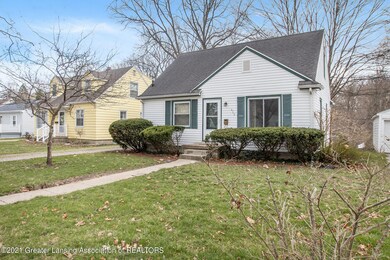 820 S Dexter Dr, Lansing, MI 48910 - photo 3