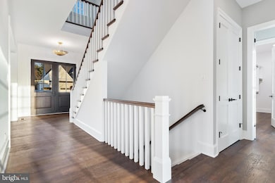 224 Walnut Tree Ln, Malvern, PA 19355 - photo 2