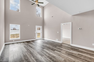 5051 Shepherds Glen, Willoughby, OH 44094 - photo 6