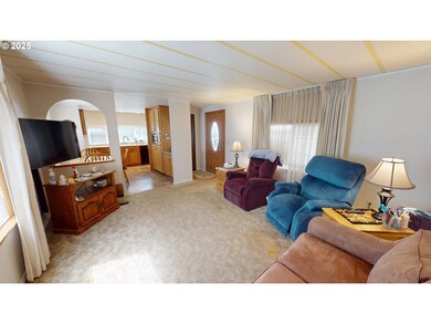 98090 W Benham Ln unit 20, Brookings, OR 97415 - photo 5