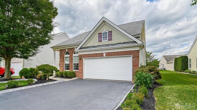 5 Bloomfield Ct, Dayton, NJ 08810 - photo 2