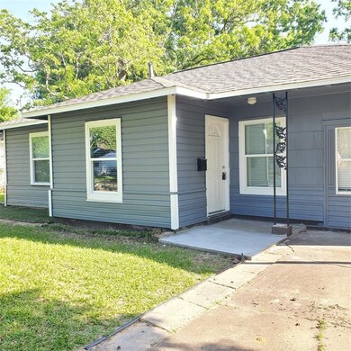3926 Alberta St, Houston, TX 77021 - photo 2