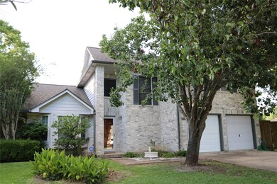 3210 Fox Run Dr, Alvin, TX 77511 - photo 3