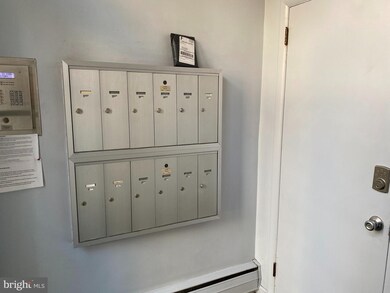 420 N Wayne Ave unit 12, Wayne, PA 19087 - photo 3