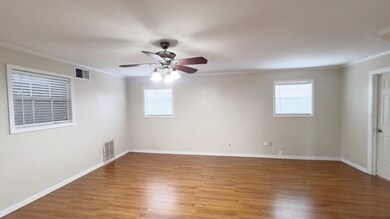 7441 Evie Ln, Deer Park, TX 77536 - photo 5