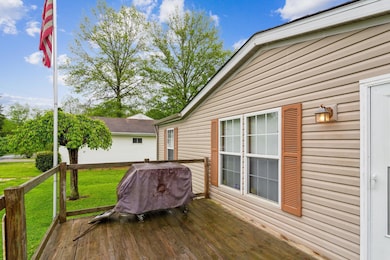 09_49_May_Ave_Millfield_OH_45761_USA-Ext