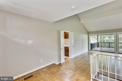 9200 Pavonia Ct, Potomac, MD 20854 - photo 7