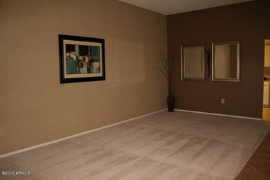 99th Living-Dining 1 (800x533)