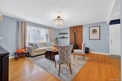 31 Reservoir Rd, Wallkill, NY 12589 - photo 5