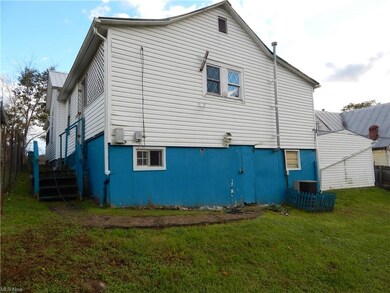 214 Front St, West Union, WV 26456 - photo 6