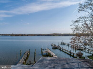 502 Bay View Point Dr, Edgewater, MD 21037 - photo 3