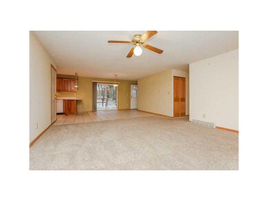 Family Room-L1.