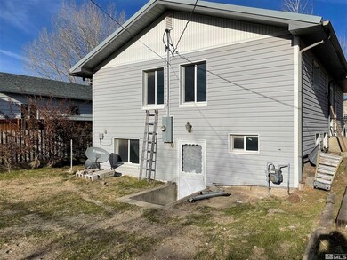 510 Garrison St, Winnemucca, NV 89445 - photo 2