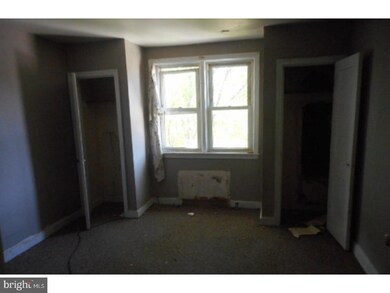 509 Pfeiffer St, Camden, NJ 08105 - photo 6