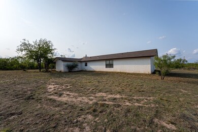 13189 Spring Creek Ln, San Angelo, TX 76904 - photo 2