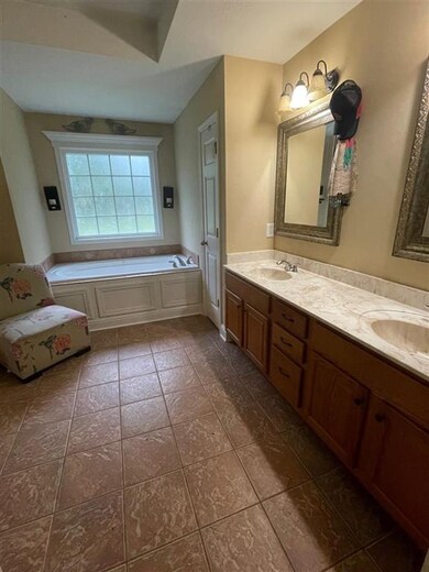 39 Tiffany Ln, Warner Robins, GA 31093 - photo 5