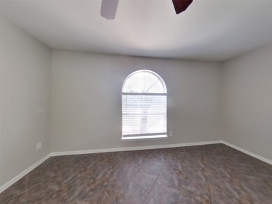 1910 Barnsley Ln, Houston, TX 77088 - photo 3