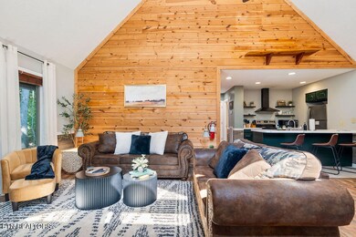 334 Greenwood Way, Pigeon Forge, TN 37863 - photo 4