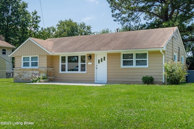 5524-Brokers-Tip-Ln_002