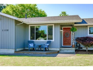 1108 33rd Ave SW, Albany, OR 97321 - photo 2