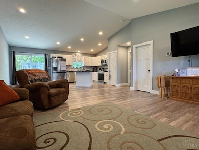 315 Rayford St, Blanchester, OH 45107 - photo 7