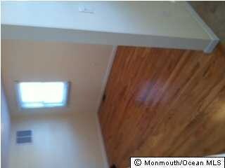 515 Main St unit REAR, Avon By the Sea, NJ 07717 - photo 3