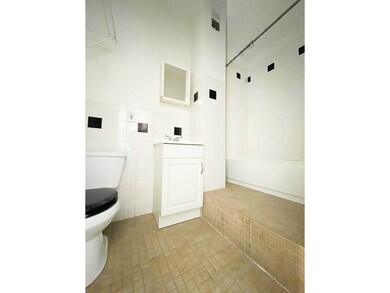 155 India St unit 3R, Brooklyn, NY 11222 - photo 6