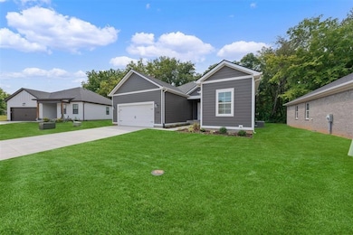 560 Pleasant Meadow Ln, Bowling Green, KY 42101 - photo 3