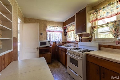 711 N 14th St, New Castle, IN 47362 - photo 7