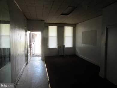 2813 Erdman Ave, Baltimore, MD 21213 - photo 5