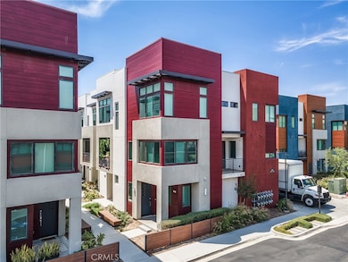 285 Lodestar, Tustin, CA 92782 - photo 2