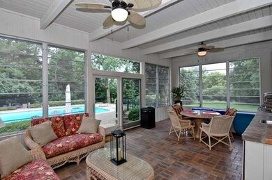 5845 Edgewood Dr, Algonquin, IL 60102 - photo 6