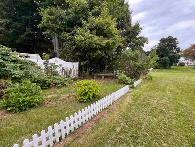 3 Coin St, Londonderry, NH 03053 - photo 2