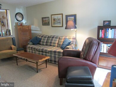 4 Hillsleigh Ct, Nottingham, MD 21236 - photo 3