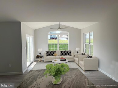 1002 Antonio Dr unit 47, Reading, PA 19605 - photo 4