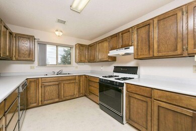 007_Kitchen