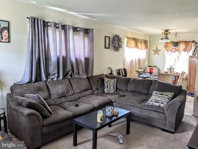 740 W 14th St, Front Royal, VA 22630 - photo 6