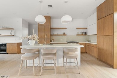 112 Valley Rd unit B, Montclair, NJ 07042 - photo 4