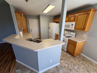 3003 30th St N, Texas City, TX 77590 - photo 3