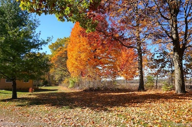 1495 Briggsville Rd, Fowlerville, MI 48836 - photo 7