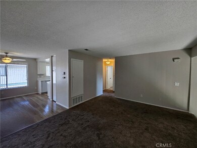160 Wiseman Way unit B, Upland, CA 91786 - photo 3