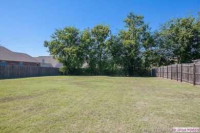 4464 S 202nd East Ave, Broken Arrow, OK 74014 - photo 4