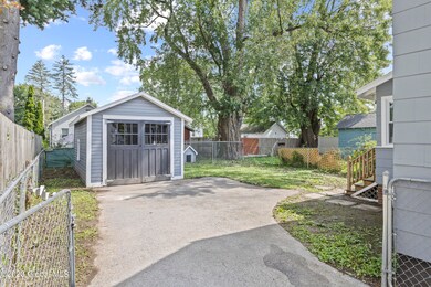 510 Charles St, Schenectady, NY 12302 - photo 5