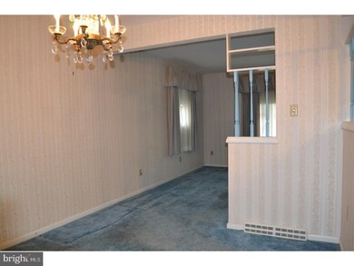 4011 Crestline Dr, Reading, PA 19606 - photo 6